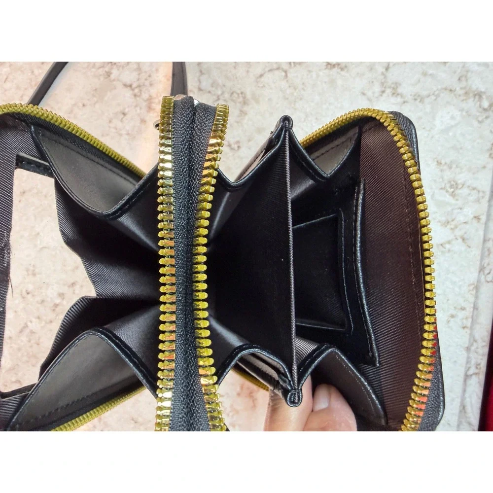 Forever‎ Young Black Crossbody Phone Bag Wallet Double Zip Gold Hardware Korea